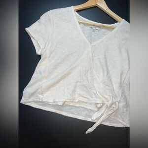 Madewell Texture & Thread  Wrap Side Knot Top in Ivory Size Medium EUC